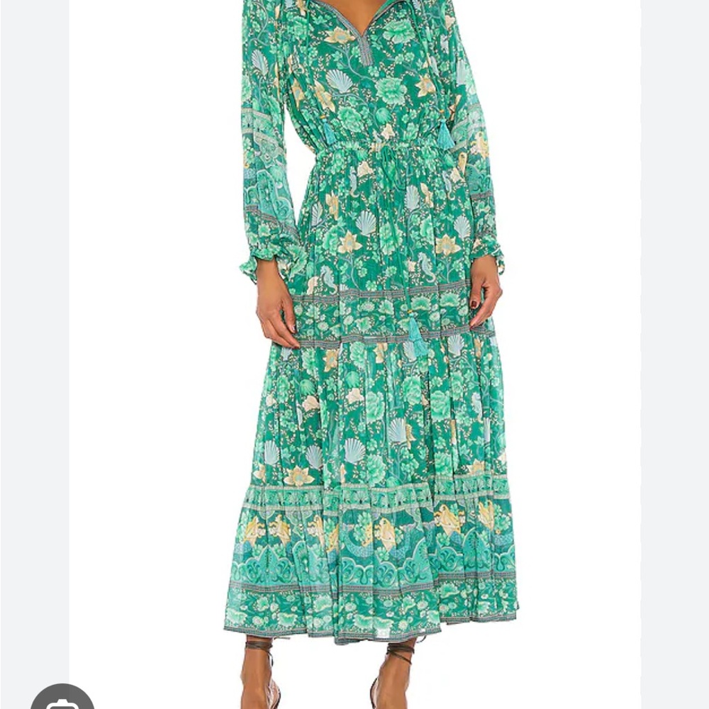 Spell seashell gown